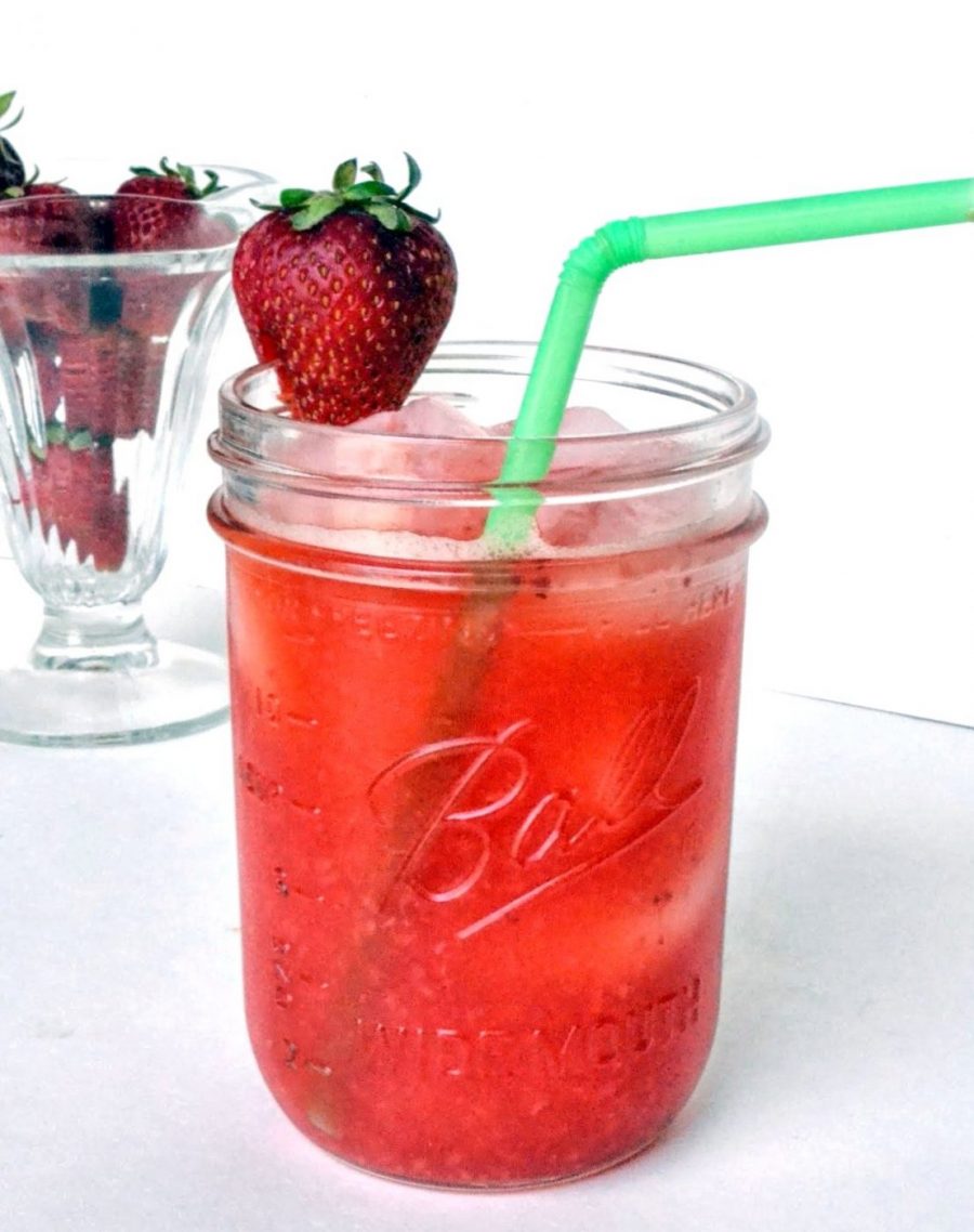 Be Delightful - Vodka Strawberry Lemonade